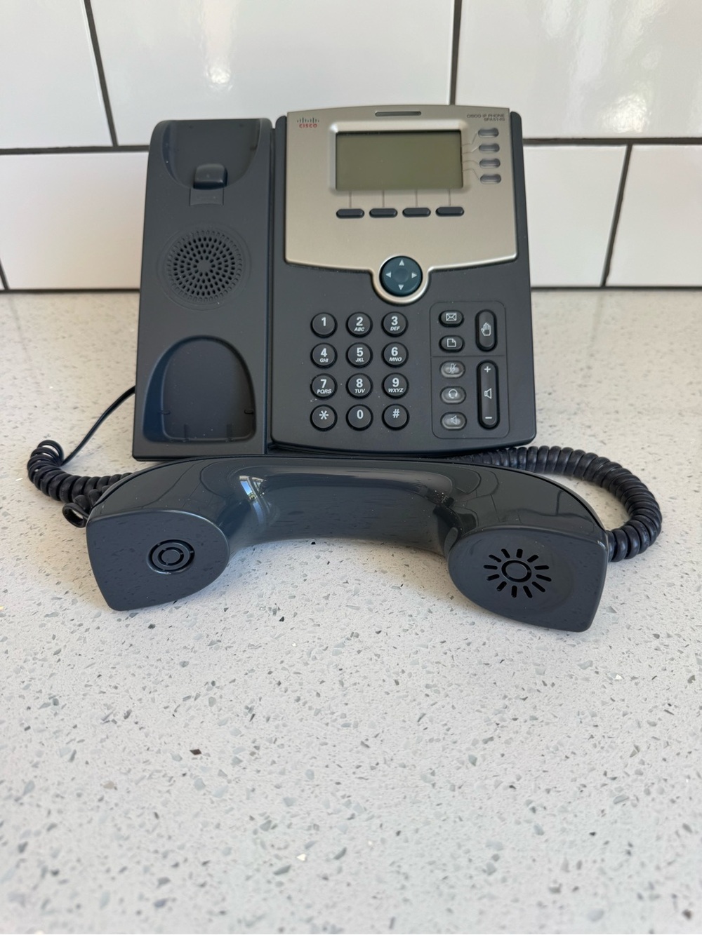 Cisco SPA514G 4-Line IP Phone – Silver/Gray Business VoIP Desk Phone EUC